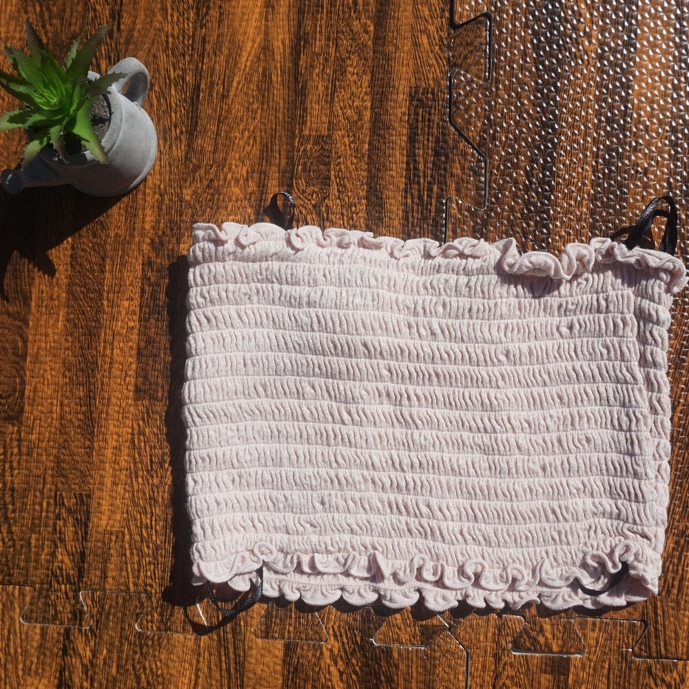 light pink forever21 crop top size medium